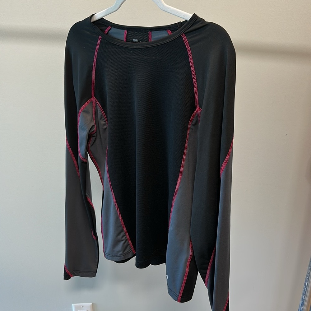 FILA Women’s Athletic Apparel Top Size L Black, Gray and Fushia